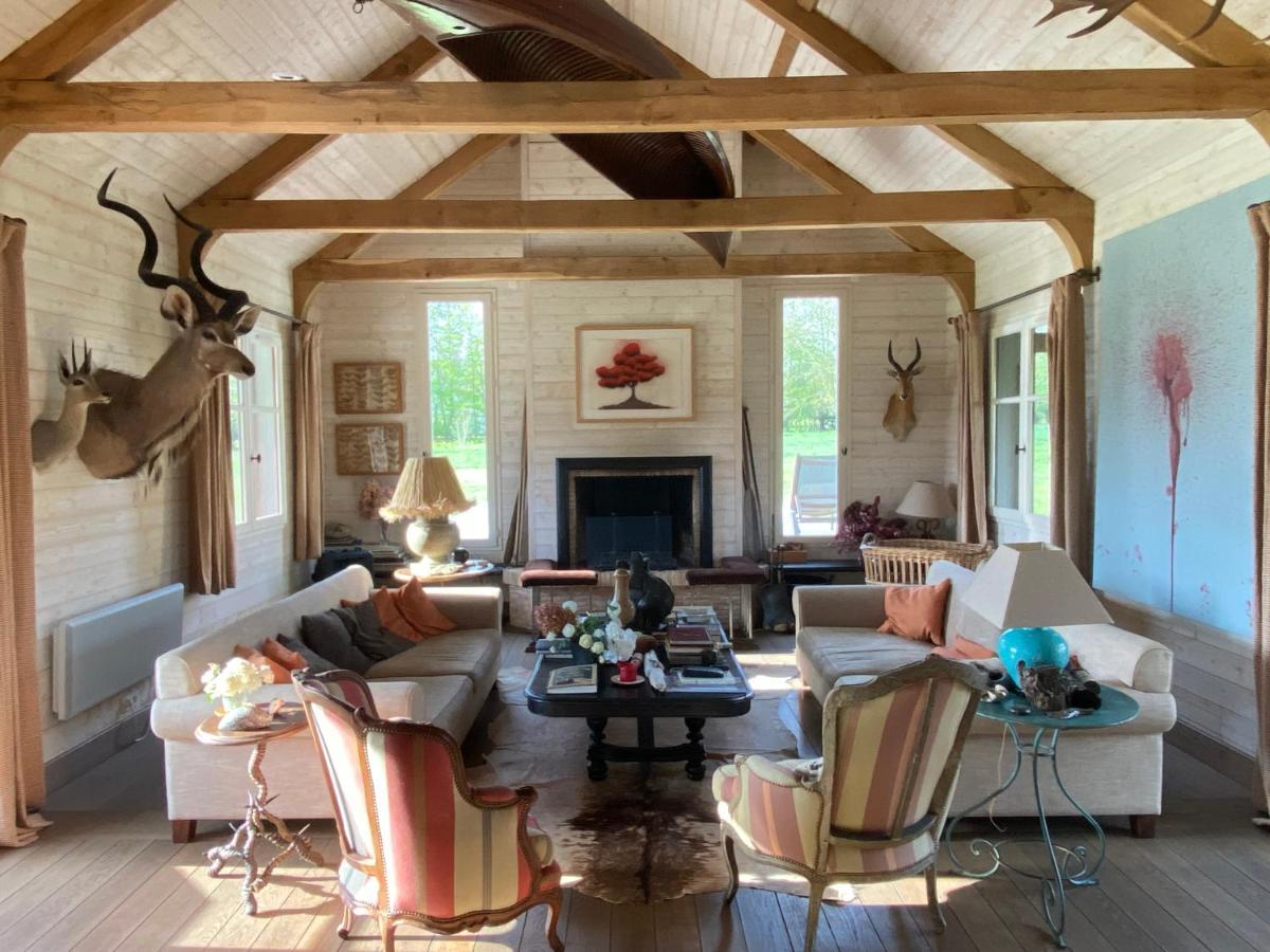 Lodge Saint-Hymer المظهر الخارجي الصورة