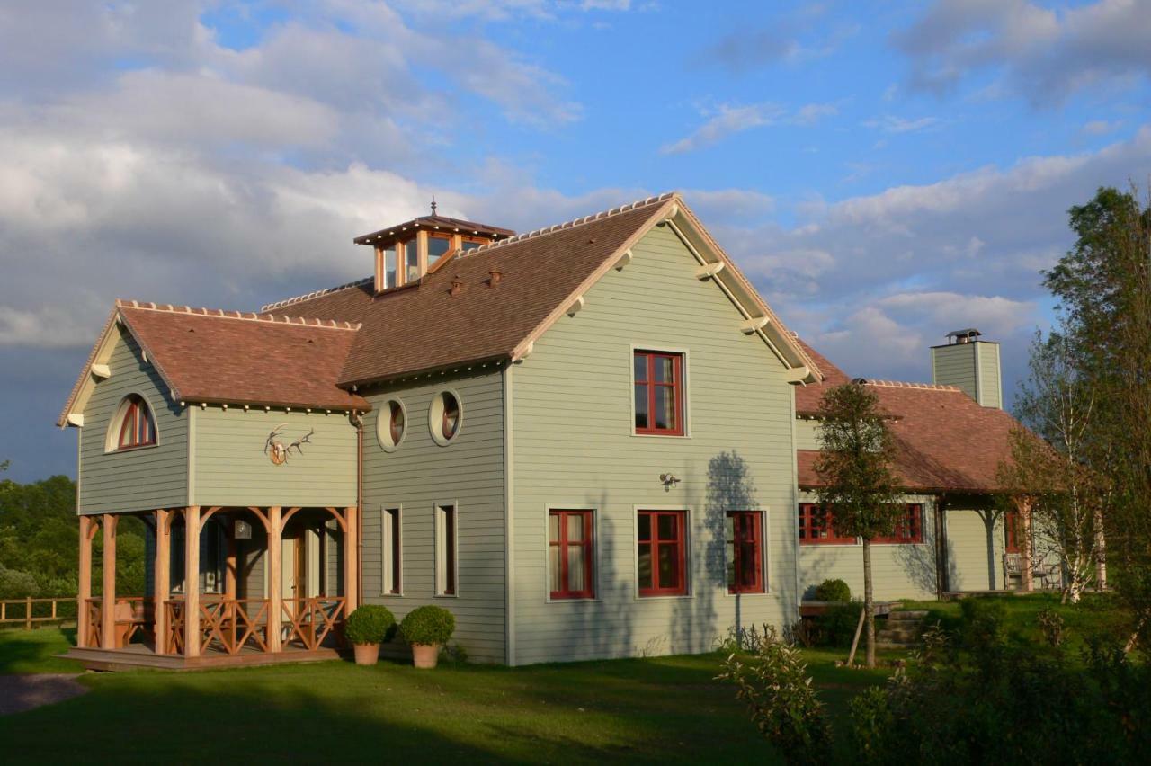 Lodge Saint-Hymer المظهر الخارجي الصورة